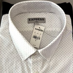 Men’s Express dress shirt XL fitted (new)